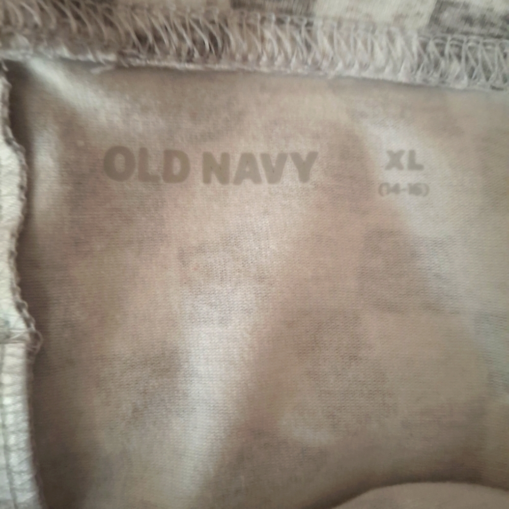 Old Navy - Picture 3 of 5